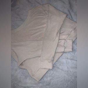 Hollister Gilly Hicks Cream Sweater with Detailing